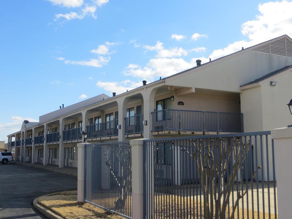 Hallmarc Inn Marion Exterior foto